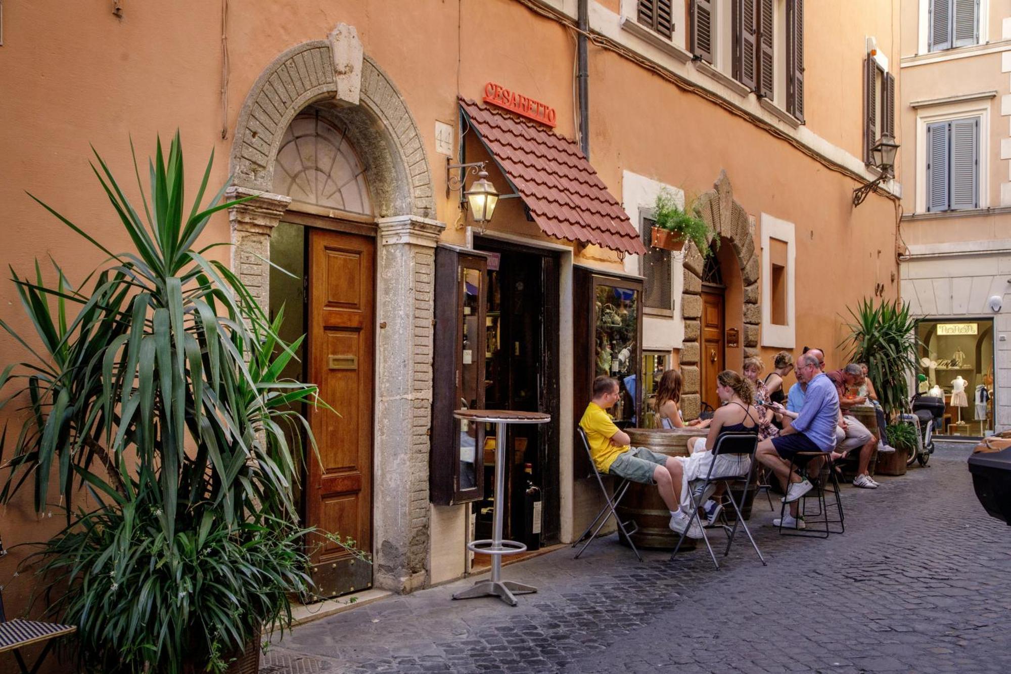 Rooftop Boho Loft Spanish Steps, Rome