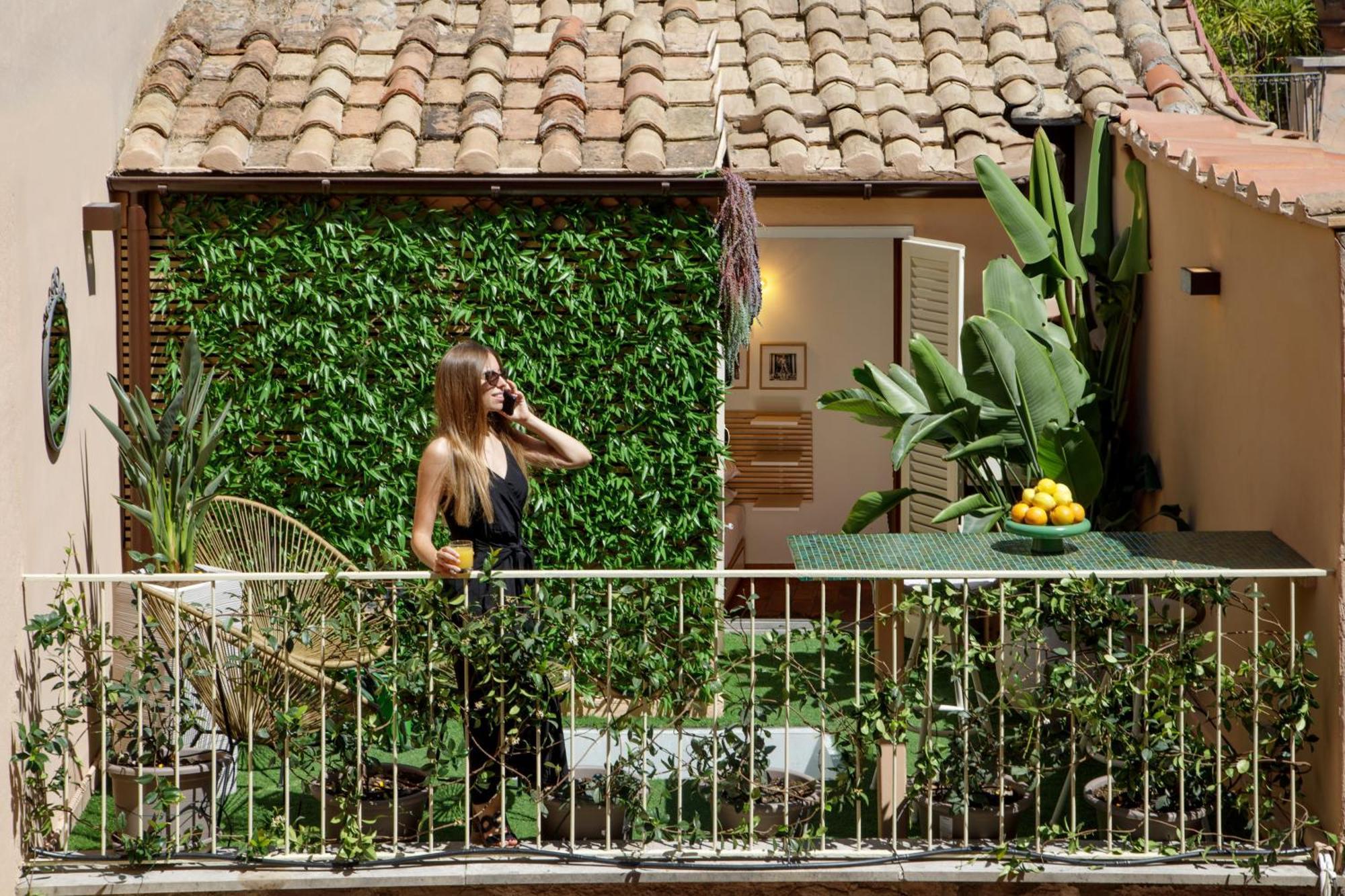 Rooftop Boho Loft Spanish Steps — Photos 1